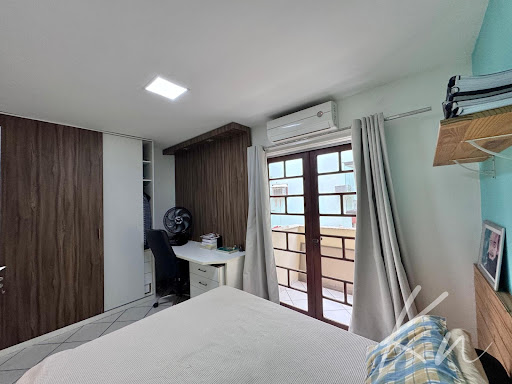 Imagens do imóveis Casa Triplex em Recreio dos Bandeirantes  -  Rio de Janeiro