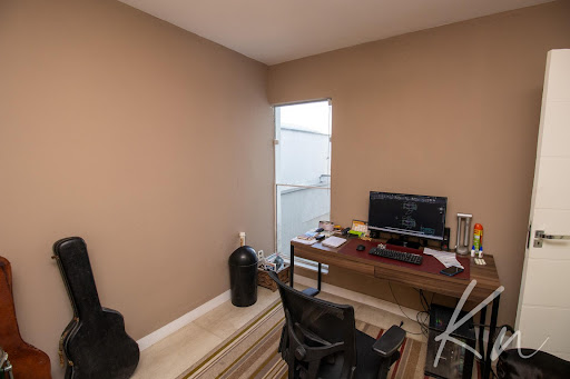 Imagens do imóveis Casa Moderna com 3 Suítes em Condomínio Tranquilo – Vargem Pequena/RJ