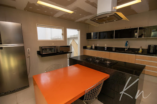 Imagens do imóveis Casa Moderna com 3 Suítes em Condomínio Tranquilo – Vargem Pequena/RJ