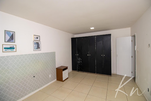 Imagens do imóveis Casa Espaçosa com 4 Dormitórios (3 Suítes), 2 Vagas e 202m² em Vargem Grande
