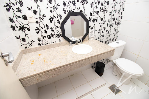 Imagens do imóveis Casa Espaçosa com 4 Dormitórios (3 Suítes), 2 Vagas e 202m² em Vargem Grande
