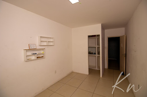 Imagens do imóveis Casa Espaçosa com 4 Dormitórios (3 Suítes), 2 Vagas e 202m² em Vargem Grande
