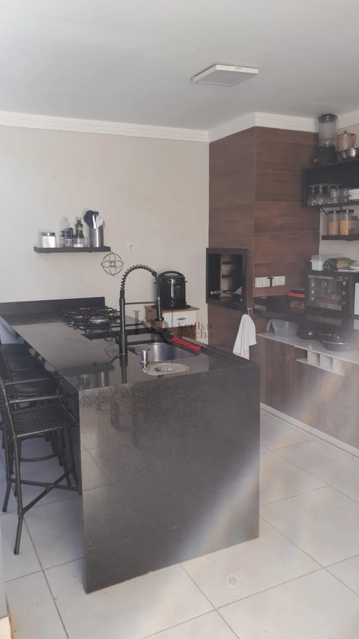 Imagens do imóveis Casa à Venda – Jardim das Nações