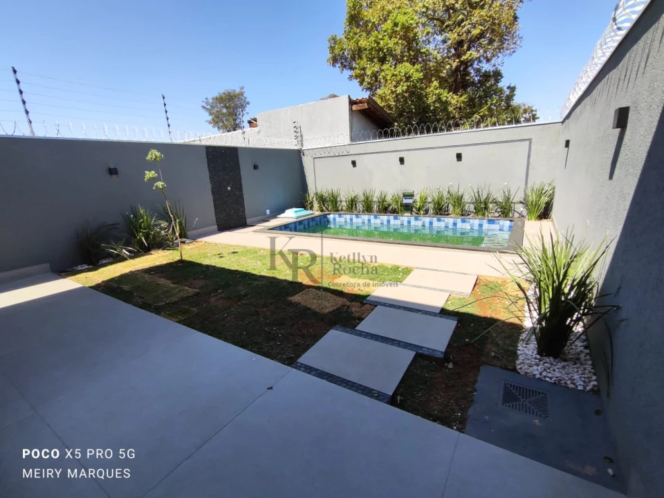 CASA COM TRÊS SUÍTES NO RITA VIEIRA Imagens do imóveis CASA COM TRÊS SUÍTES NO RITA VIEIRA