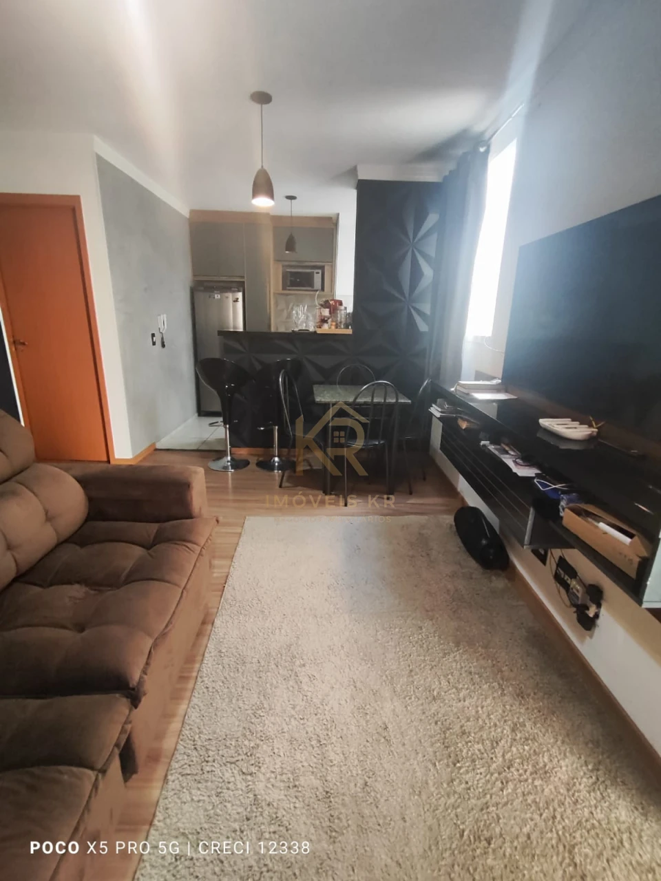 Imagens do imóveis APARTAMENTO MOBILIADO E DECORADO – 2 QUARTOS – PRÓXIMO À UFMS!