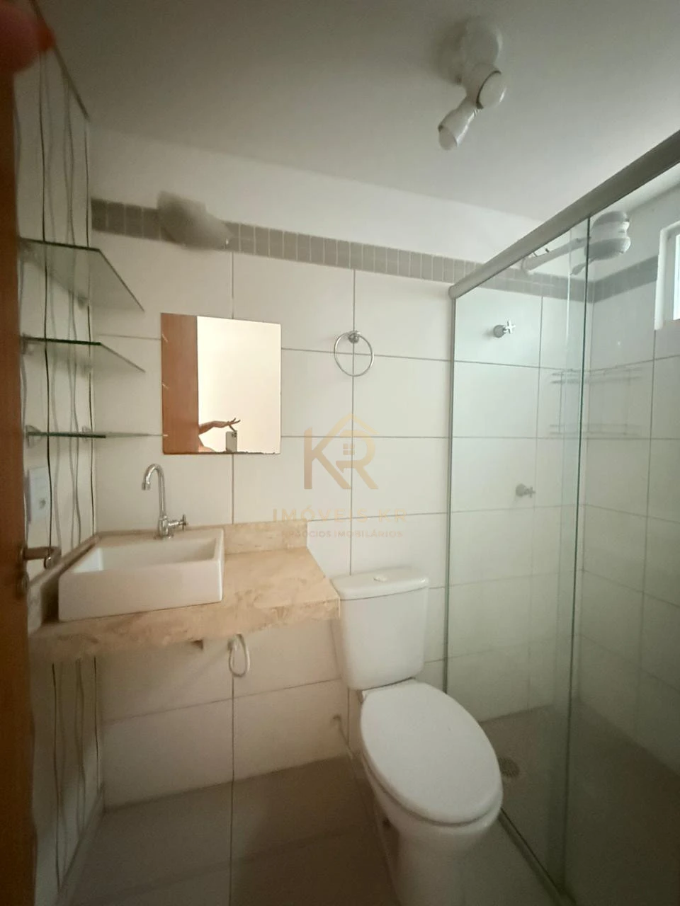 Imagens do imóveis Apartamento para locação – R$ 1.700 (condomínio e IPTU inclusos)