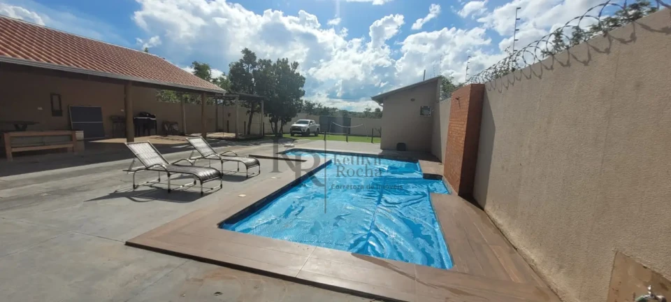 Imagens do imóveis Rancho à venda no Atlântico – 900m do Lago