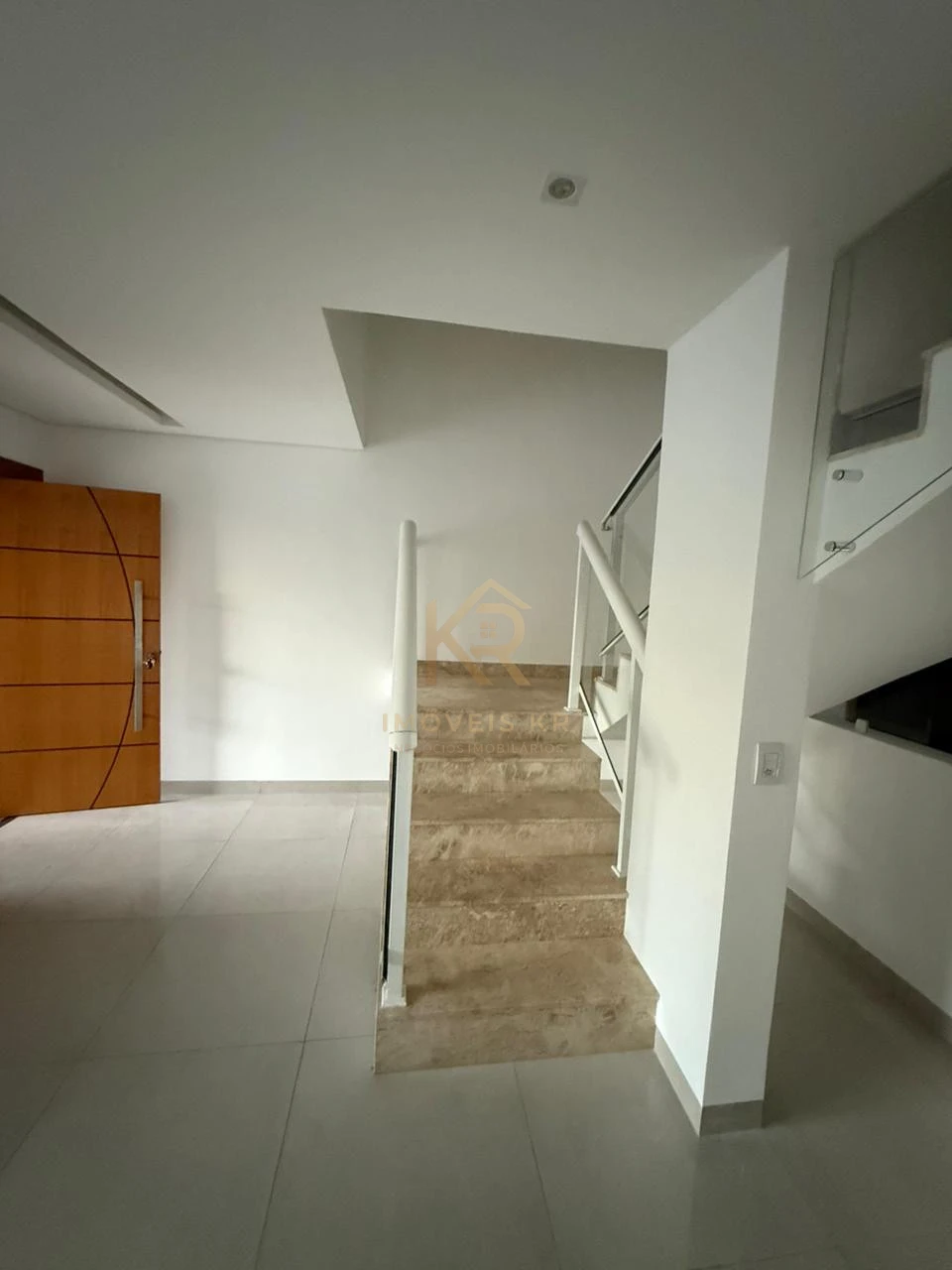 Imagens do imóveis Sobrado de alto padrão - ao lado do Alphaville