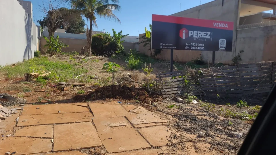 Imagens do imóveis TERRENO MUITO ESPAÇOSO NO RITA VIEIRA