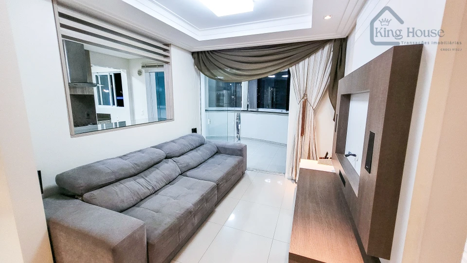 APARTAMENTO MOBILIADO COM 2 SUÍTES, 2 VAGAS DE GARAGEM E SACADA COM CHURRASQUEIRA NA ITOUPAVA SECA – BLUMENAU/SC