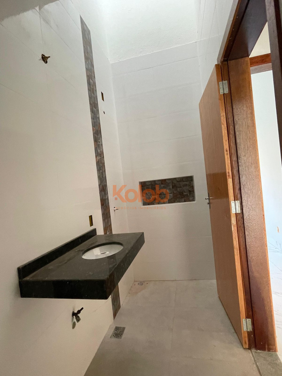 Imagens do imóveis CASA NO RESIDENCIAL BURITIS