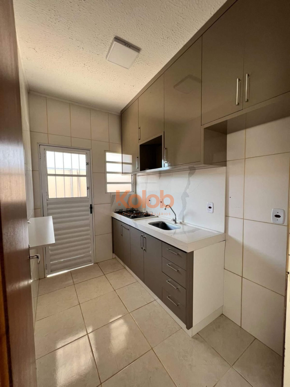Imagens do imóveis CASA NO RESERVA CELESTE I