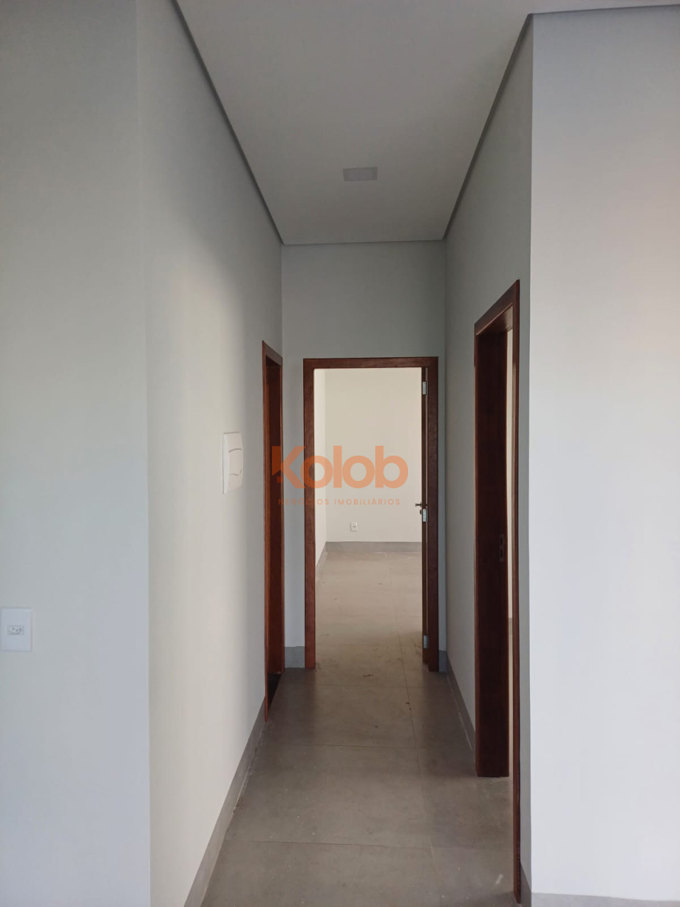 Imagens do imóveis CASA NO JARDIM BOUNGAVILLE