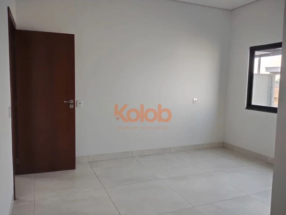 Imagens do imóveis Casa com 2 quartos sendo uma suite proximo ao shopping, Sinop-MT
