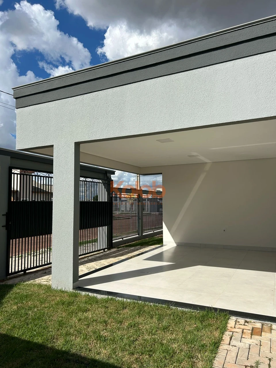 Imagens do imóveis Casa moderna com acabamento premium à venda no Santa Rosa — 3 quartos, garagem para 2 carros