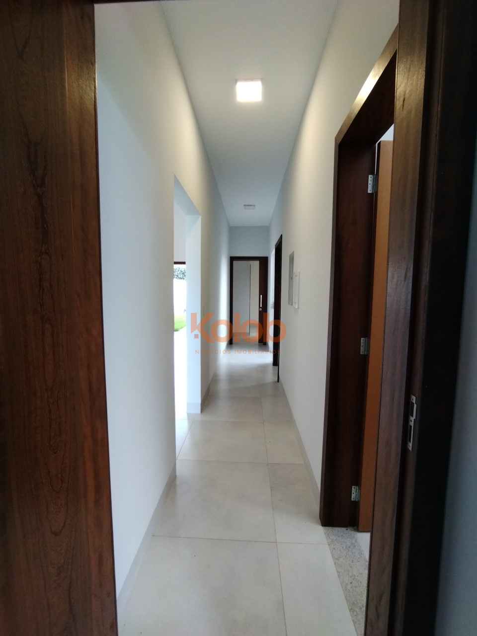 Imagens do imóveis Casa com três quartos no Jardim Paraíso III