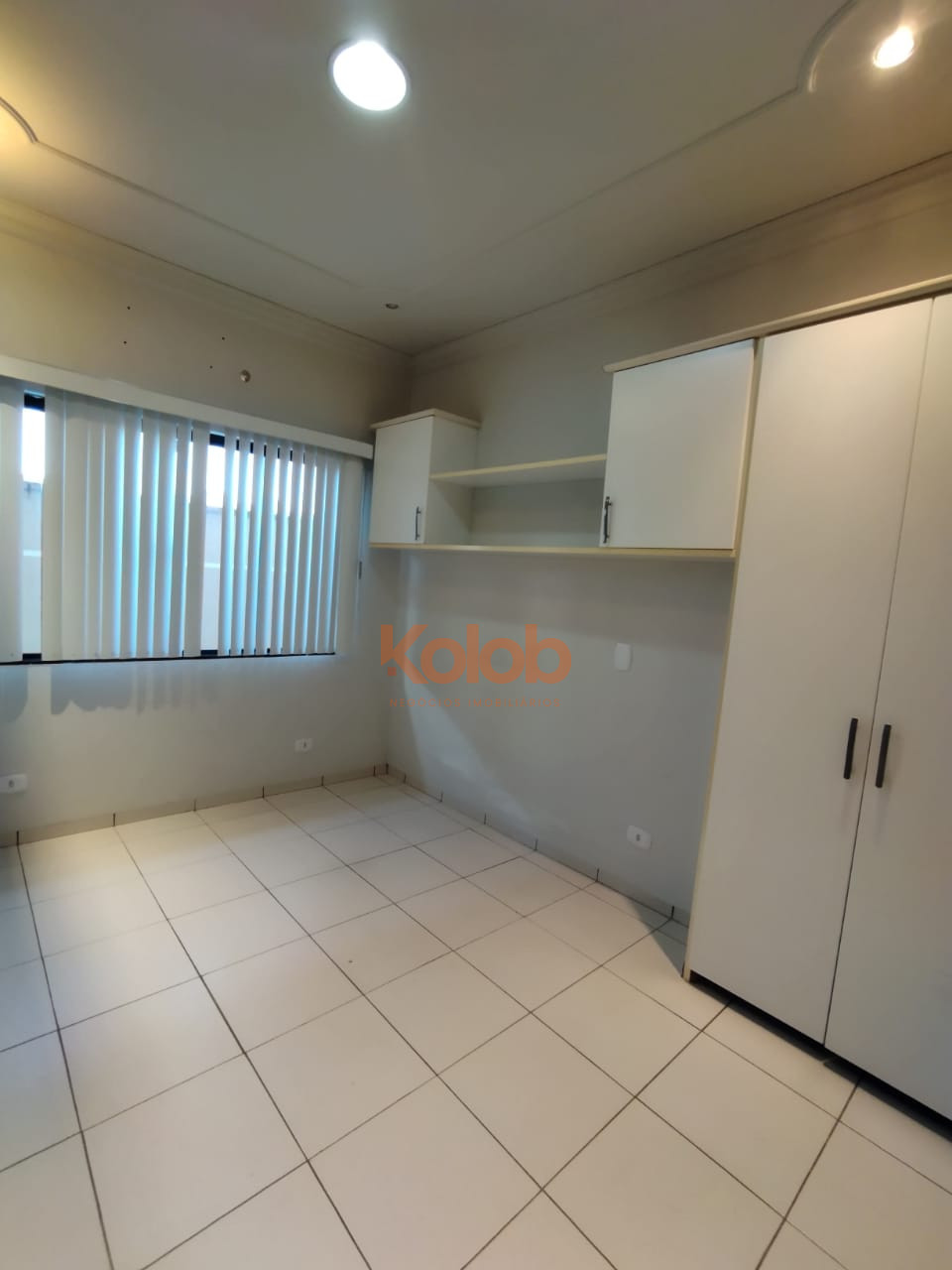 Imagens do imóveis Casa com quatro Quartos no Jardim Paraiso.