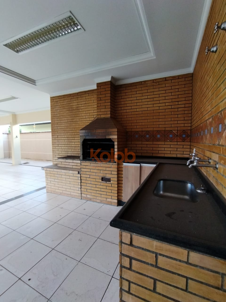 Imagens do imóveis Casa com quatro Quartos no Jardim Paraiso.