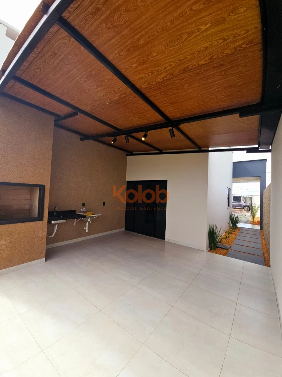 Imagens do imóveis Casa Alto Padrão à Venda em Sinop – 3 Quartos com Área Gourmet | Próxima à Escola Militar | Sonho Alto Videiras