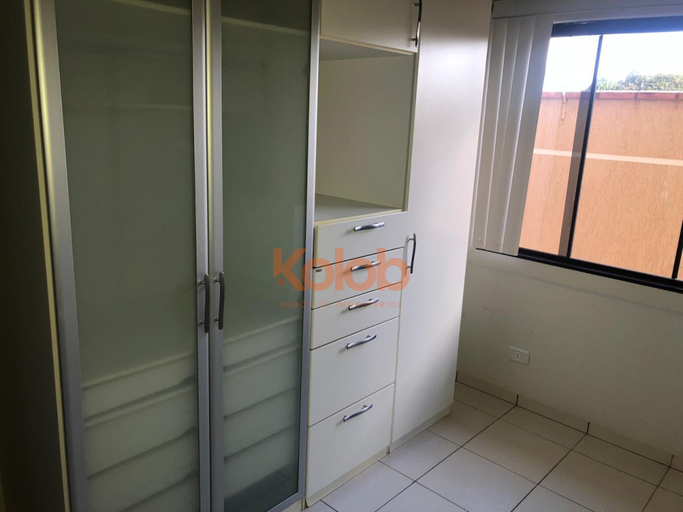 Imagens do imóveis Casa com quatro Quartos no Jardim Paraiso.