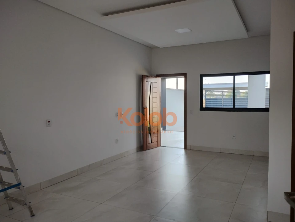 Imagens do imóveis Casa com 2 quartos sendo uma suite proximo ao shopping, Sinop-MT