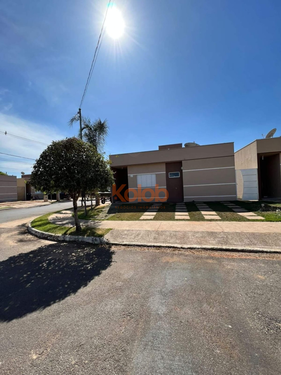 Imagens do imóveis CASA NO RESERVA CELESTE I