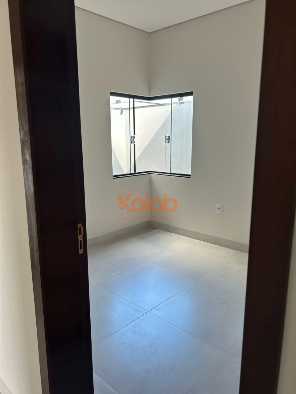 Imagens do imóveis Casa moderna com acabamento premium à venda no Santa Rosa — 3 quartos, garagem para 2 carros