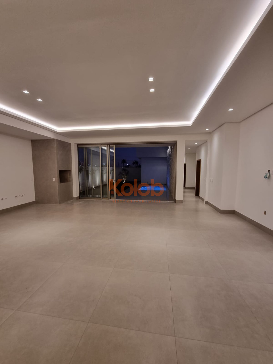 Imagens do imóveis CASA NO AQUARELA DAS ARTES
