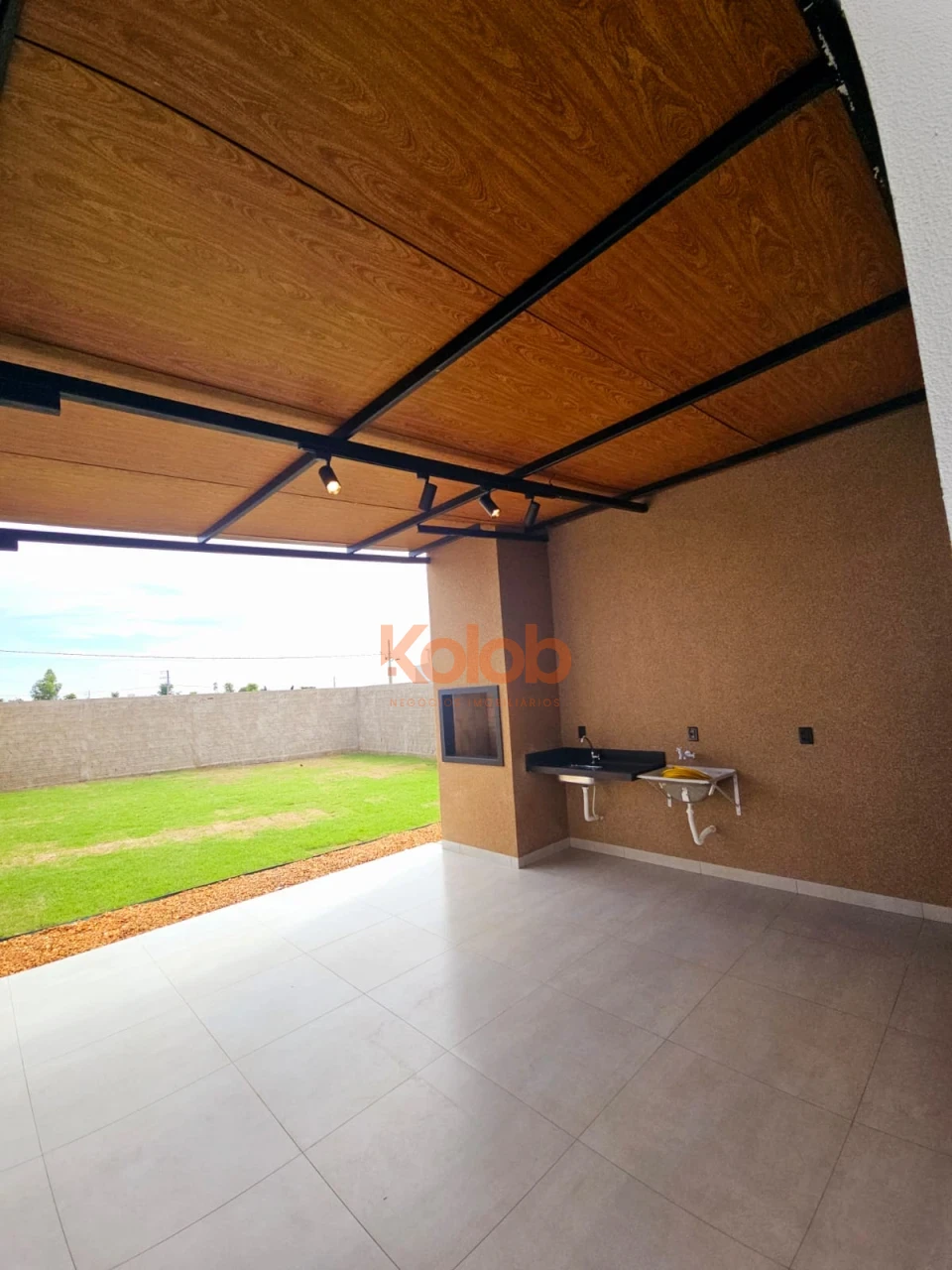 Imagens do imóveis Casa Alto Padrão à Venda em Sinop – 3 Quartos com Área Gourmet | Próxima à Escola Militar | Sonho Alto Videiras