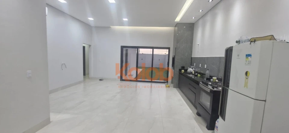 Imagens do imóveis Casa à venda no Jardim Morumbi em Sinop — 3 dormitórios, energia solar e excelente padrão construtivo