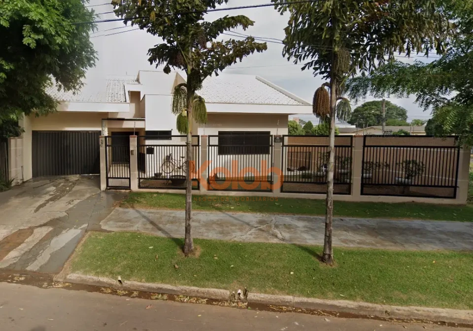 Imagens do imóveis Casa com quatro Quartos no Jardim Paraiso.