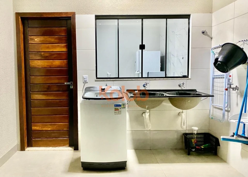 Imagens do imóveis Casa à venda no Parque das Amazonas em Sinop/MT — 3 quartos, suíte e quintal