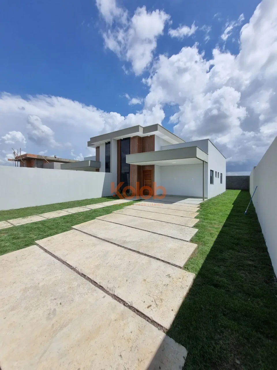 Imagens do imóveis CASA NO RESIDENCIAL SANTA CATARINA