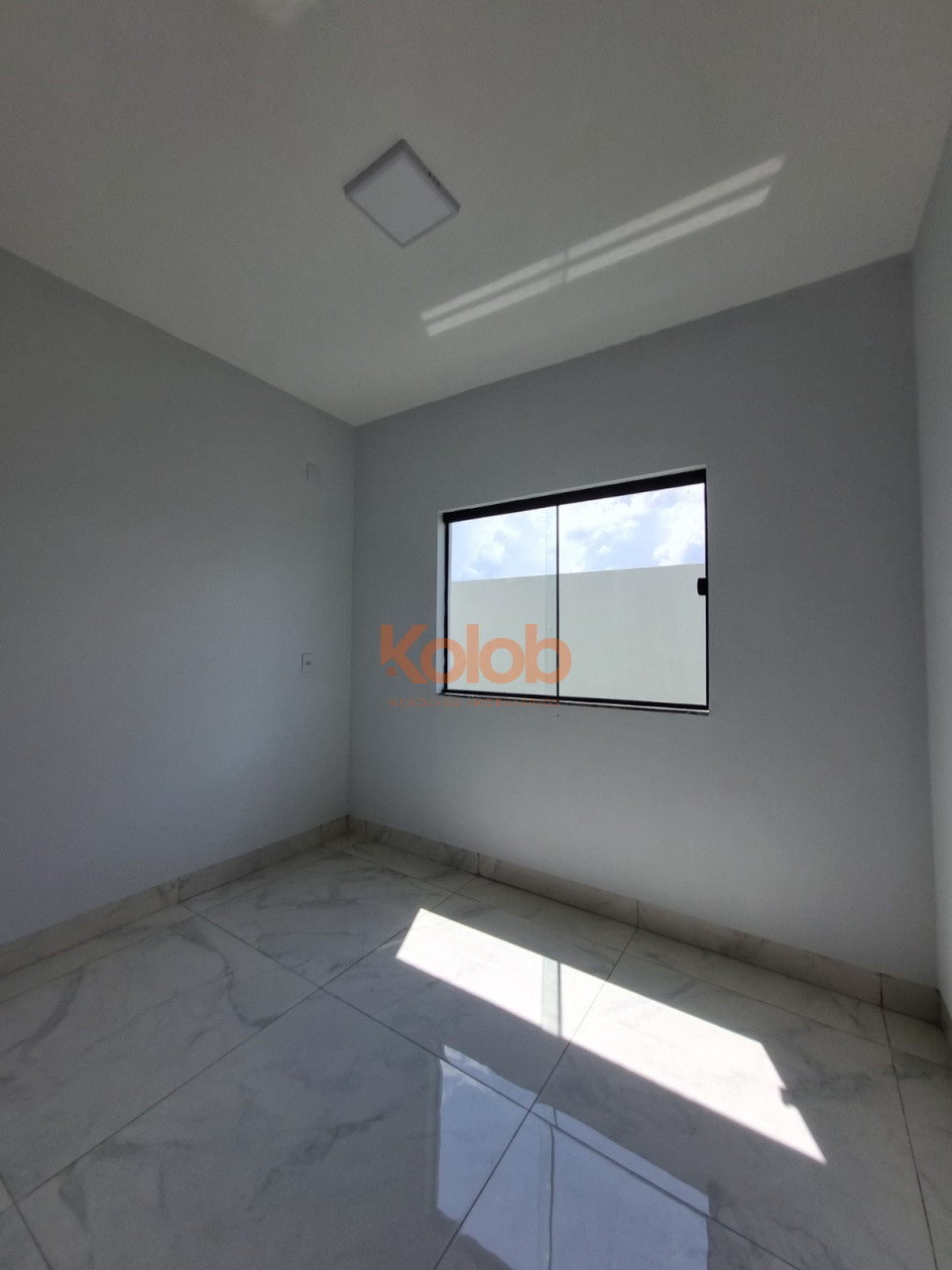Imagens do imóveis CASA NO RESIDENCIAL SANTA CATARINA