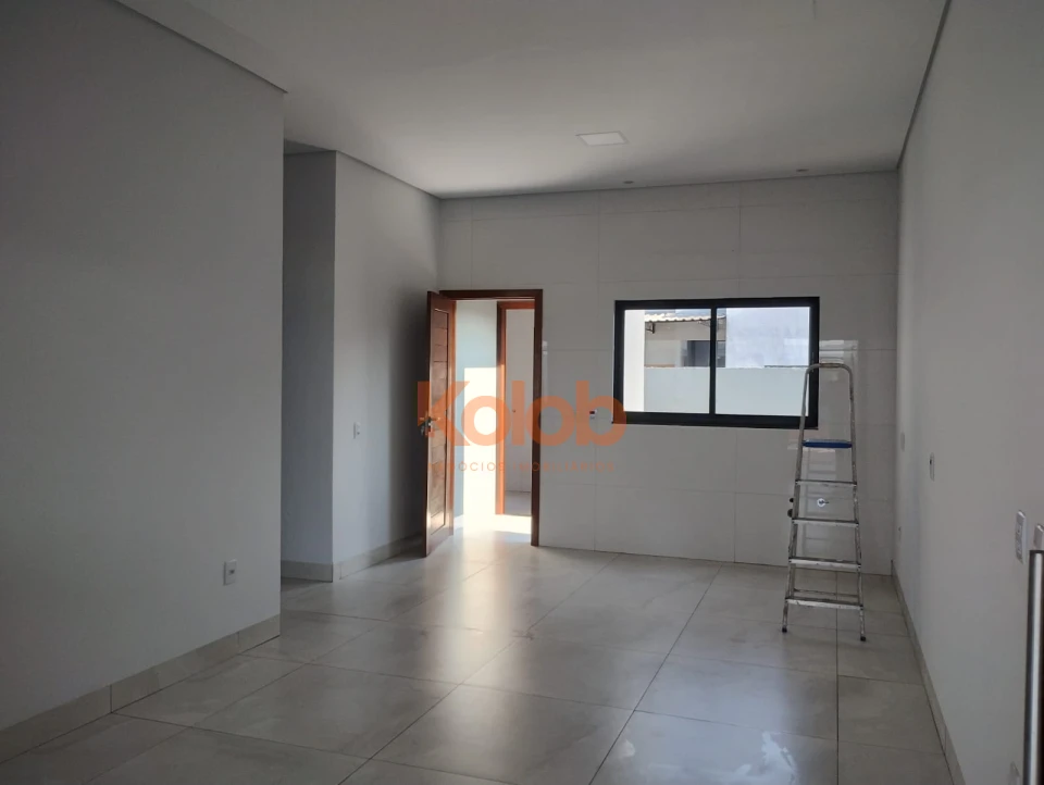 Imagens do imóveis Casa com 2 quartos sendo uma suite proximo ao shopping, Sinop-MT