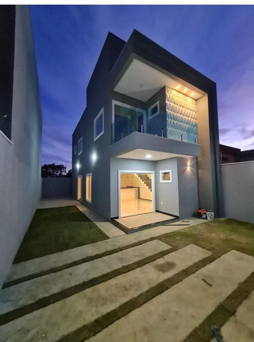 Casa duplex  3 suítes  sendo 1 com closet e outra com varanda + vaga de garagem para 4 carros com 143 m²  no Alto da Boa Vista, Vitória da Conqui - Boa Vista, Vitória da Conquista