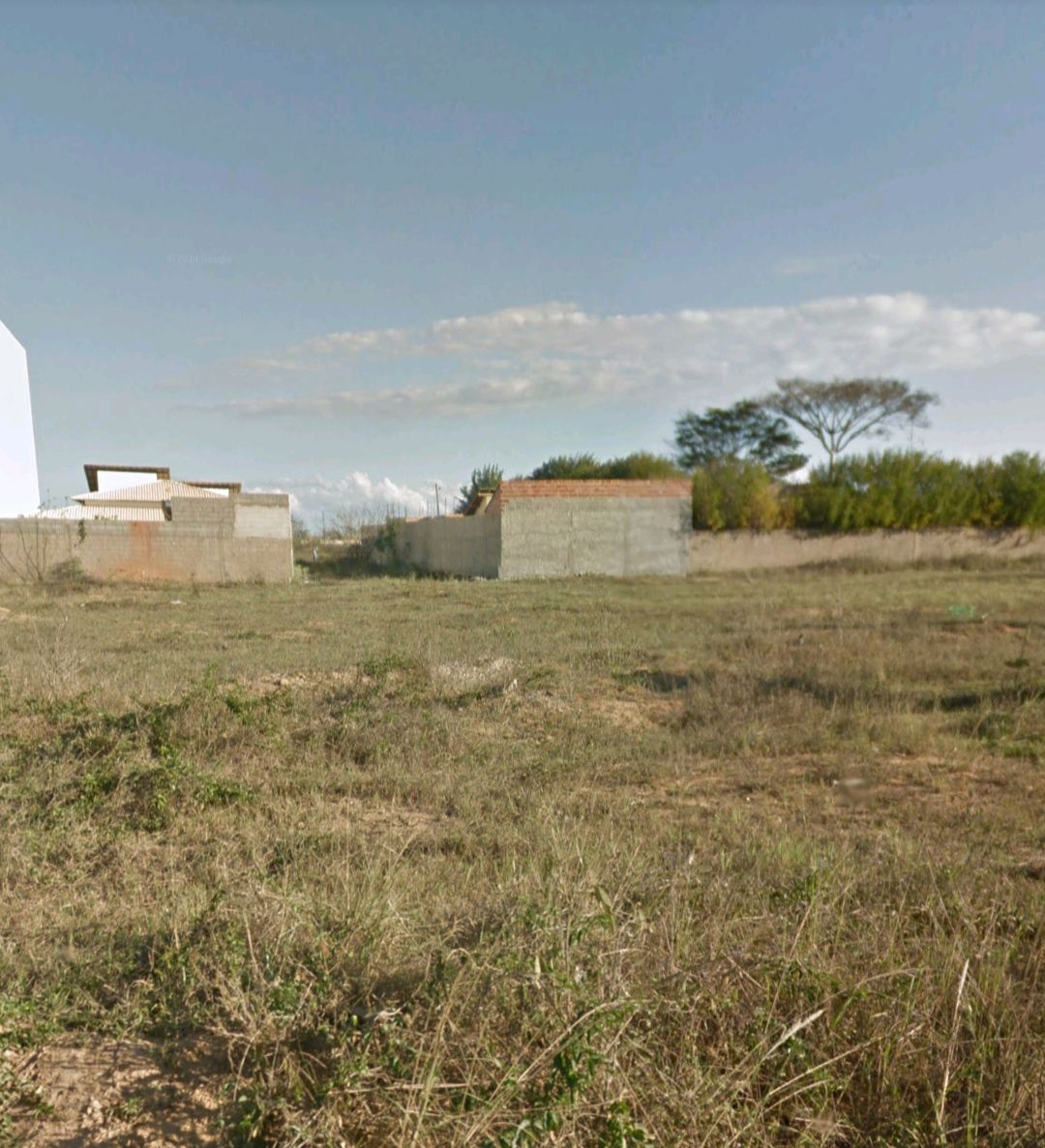Terreno de 1000 m² 20 x 50 à Venda, entre as avenidas Gilenilda Alves e Larissa Cavalcante no  Alto da Boa Vista, Vitória da Conquista, BA - foto 1