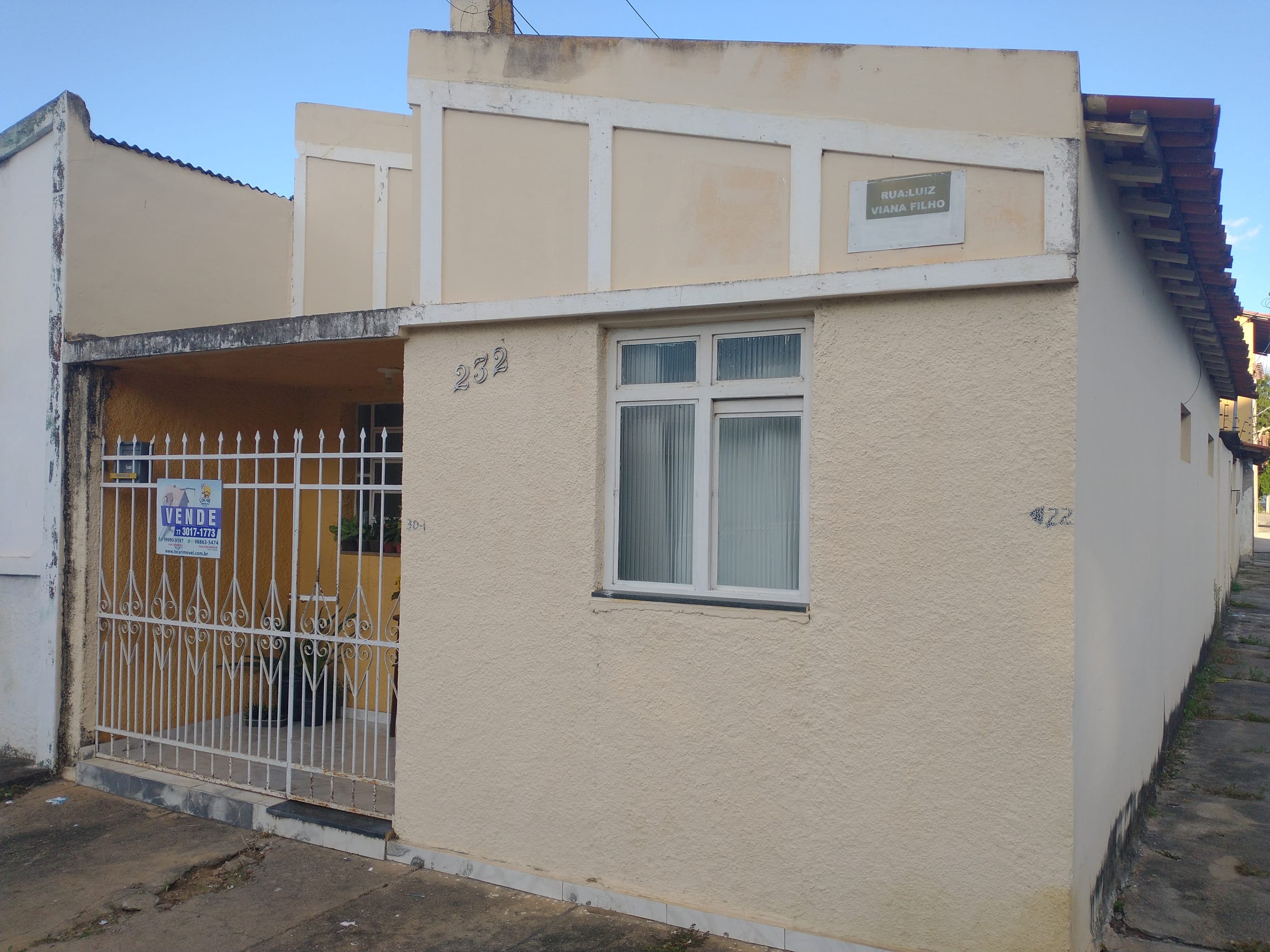 Casa de esquina com terreno de 110 m² à venda, Bairro Bela Vista perto da Av. Juracy Magalhaes, Vitória da Conquista, BA - foto 1