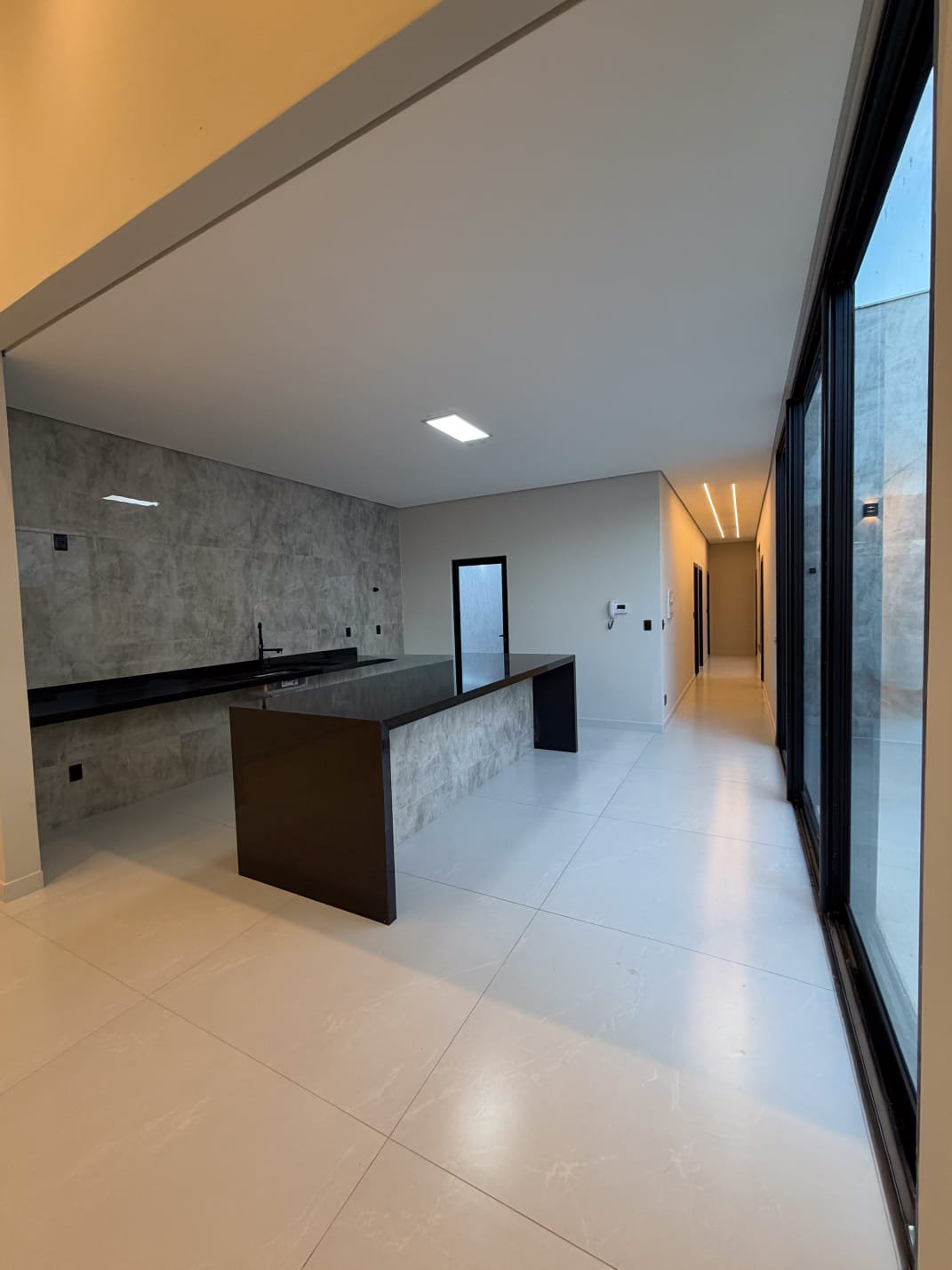 Casa Térrea de Alto Padrão com 4 quartos, sendo 3 suítes - Bairro Boa Vista - Vitória da Conquista - foto 10
