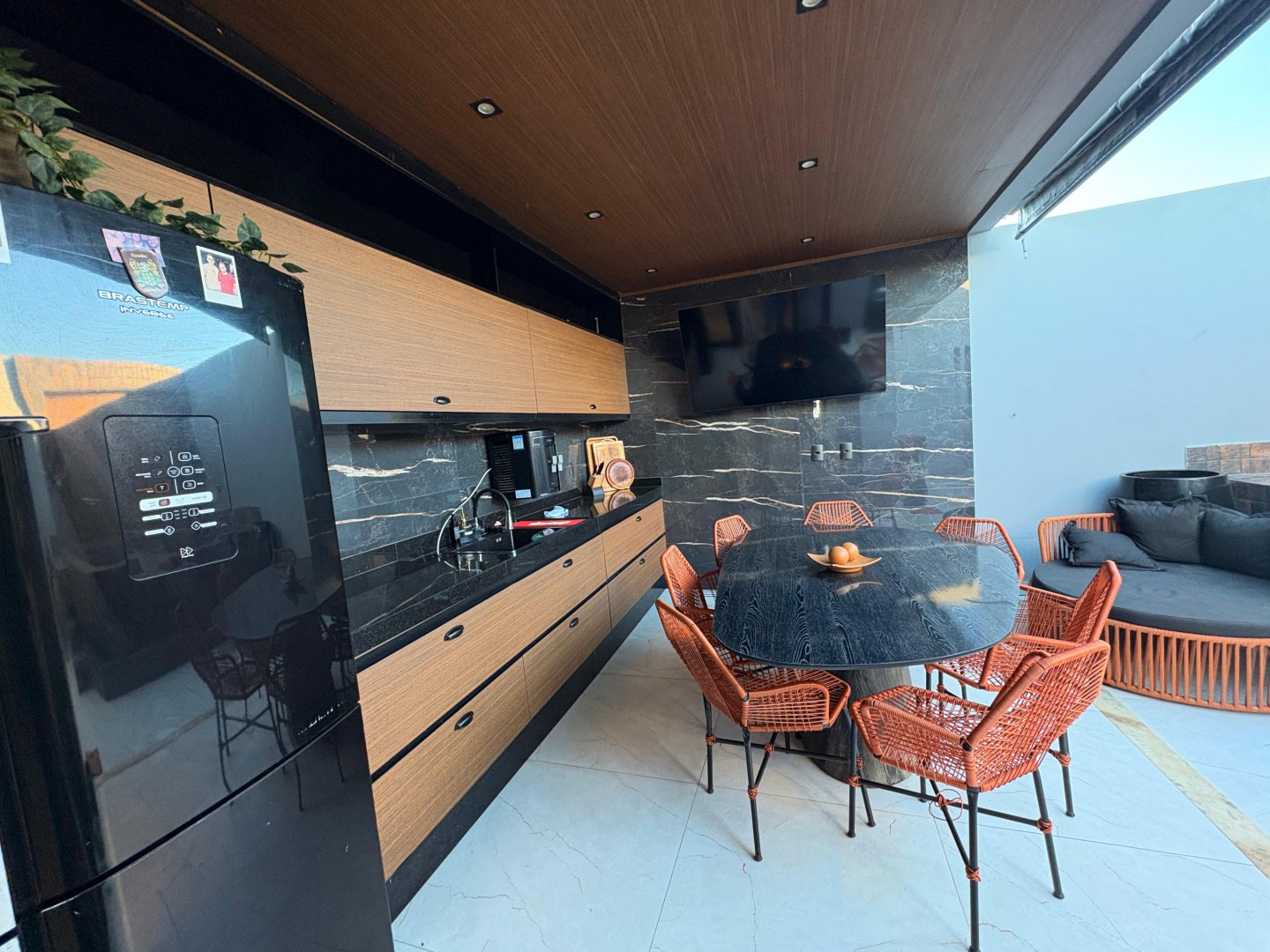 Cobertura duplex mobiliada com 4 quartos sendo 3 suites, terraço comm área gourmet e piscina a venda no bairro Candeias em Vitoria da Conquista - - foto 10