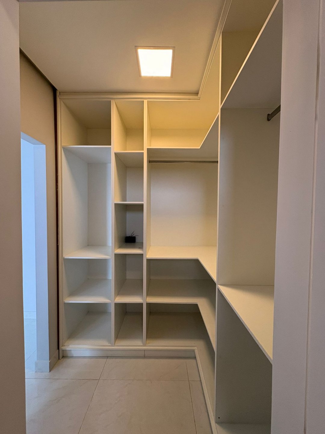Casa térrea com 3 suítes + escritório + espaço gourmet + piscina  à Venda, Boa Vista, Vitória da Conquista, BA - foto 10
