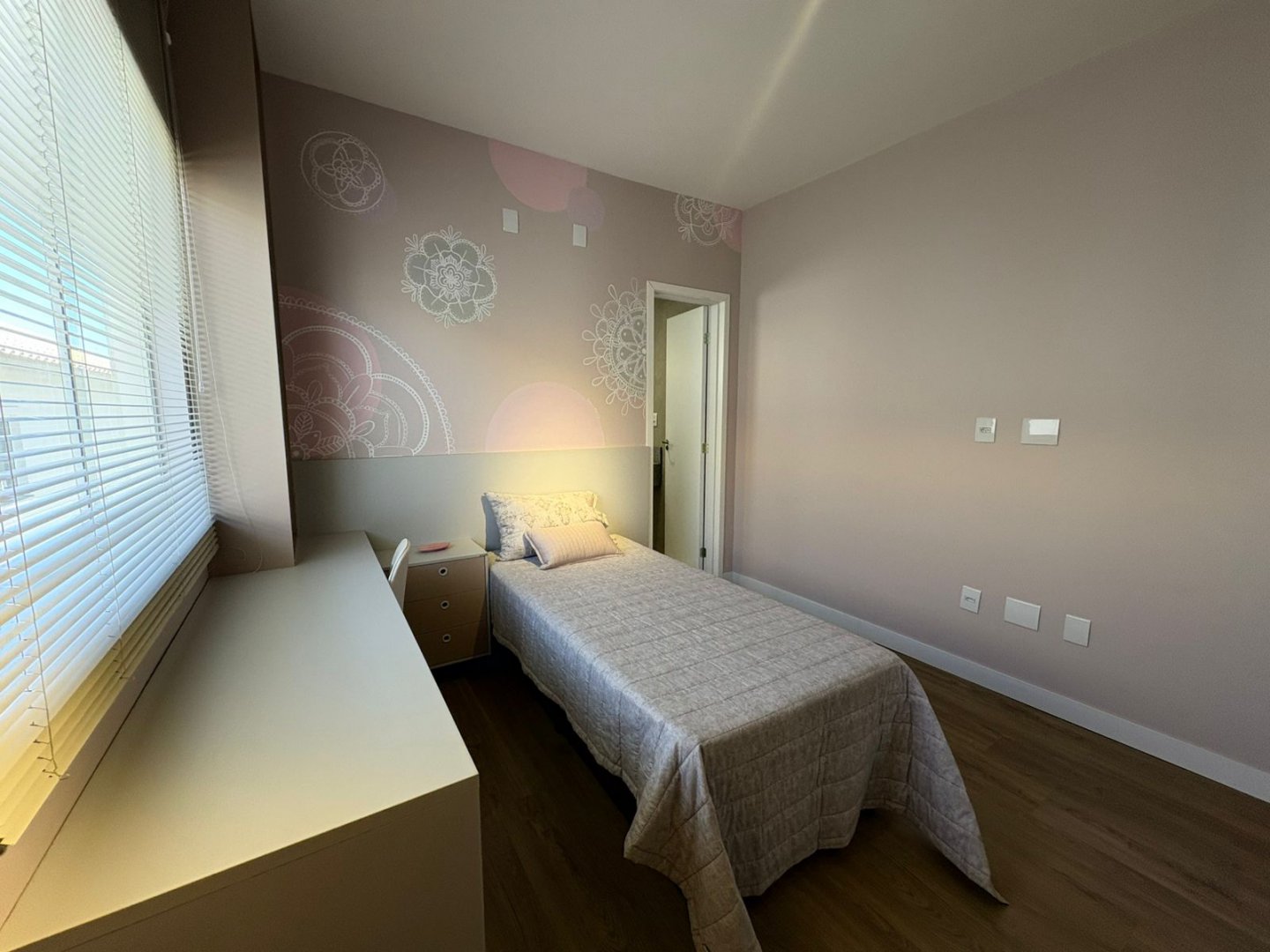 Casa 4 suítes em condomínio fechado com lazer completo,  á venda, Candeias, Vitória da Conquista, BA - foto 10