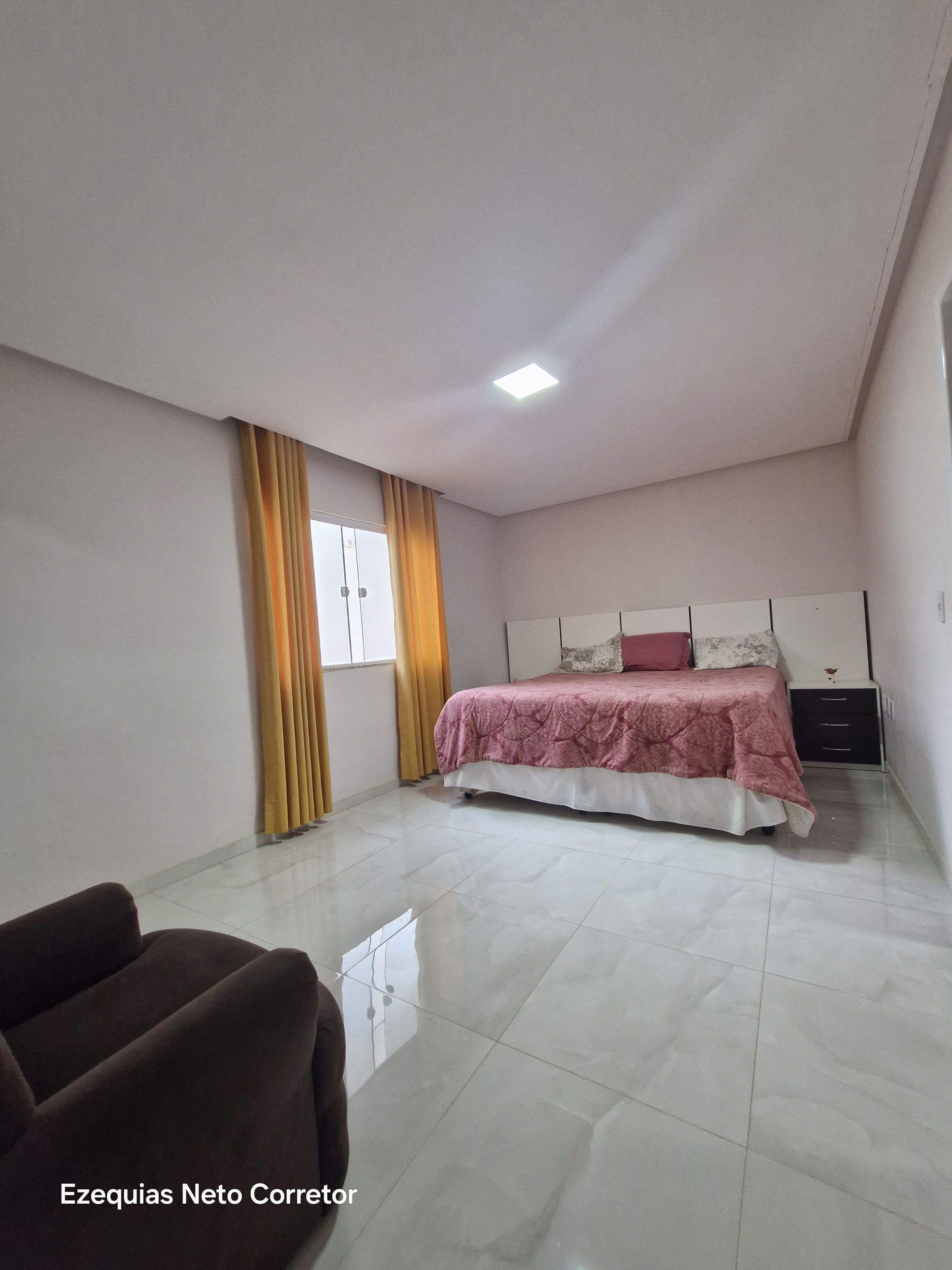 Casa duplex na Urbis 1 próximo ao Limão Doce e Fainor à Venda, Candeias, Vitória da Conquista, BA - foto 11