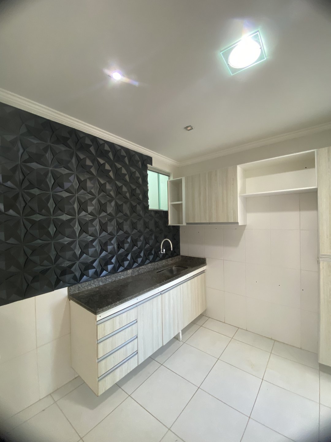 Excelente apartamento de 2 quartos sendo 1 suíte de 1ª andar com planejados na cozinha e quartos para venda ou locação, Candeias, Vitória da Conq - foto 10