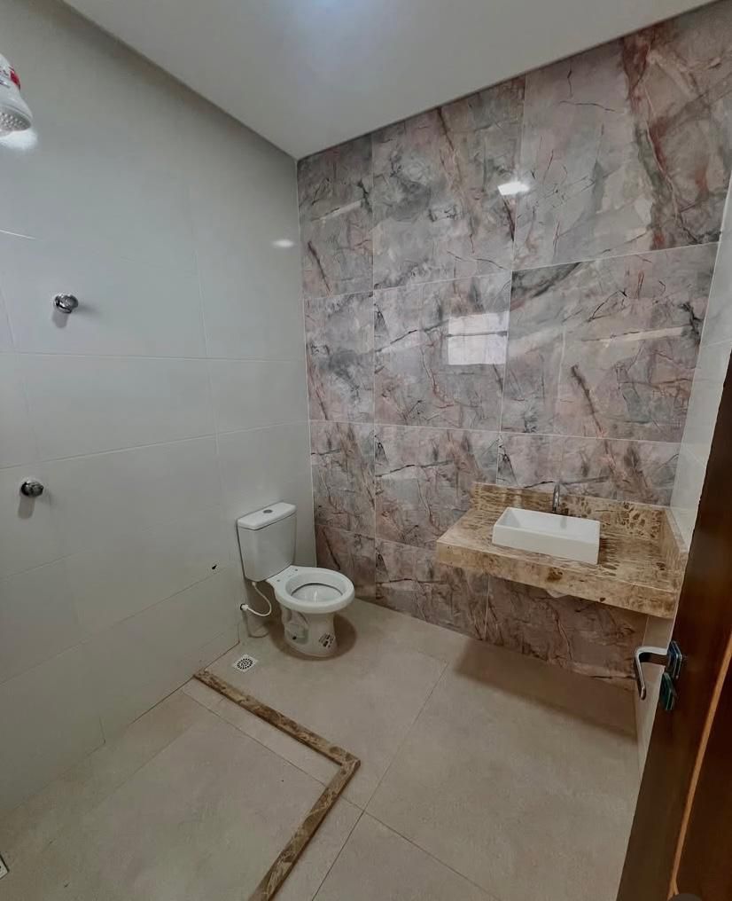 Casa duplex de 3 quartos sendo 1 suíte com varanda pertinho do shopping à venda, Felícia, Vitória da Conquista, BA - foto 11