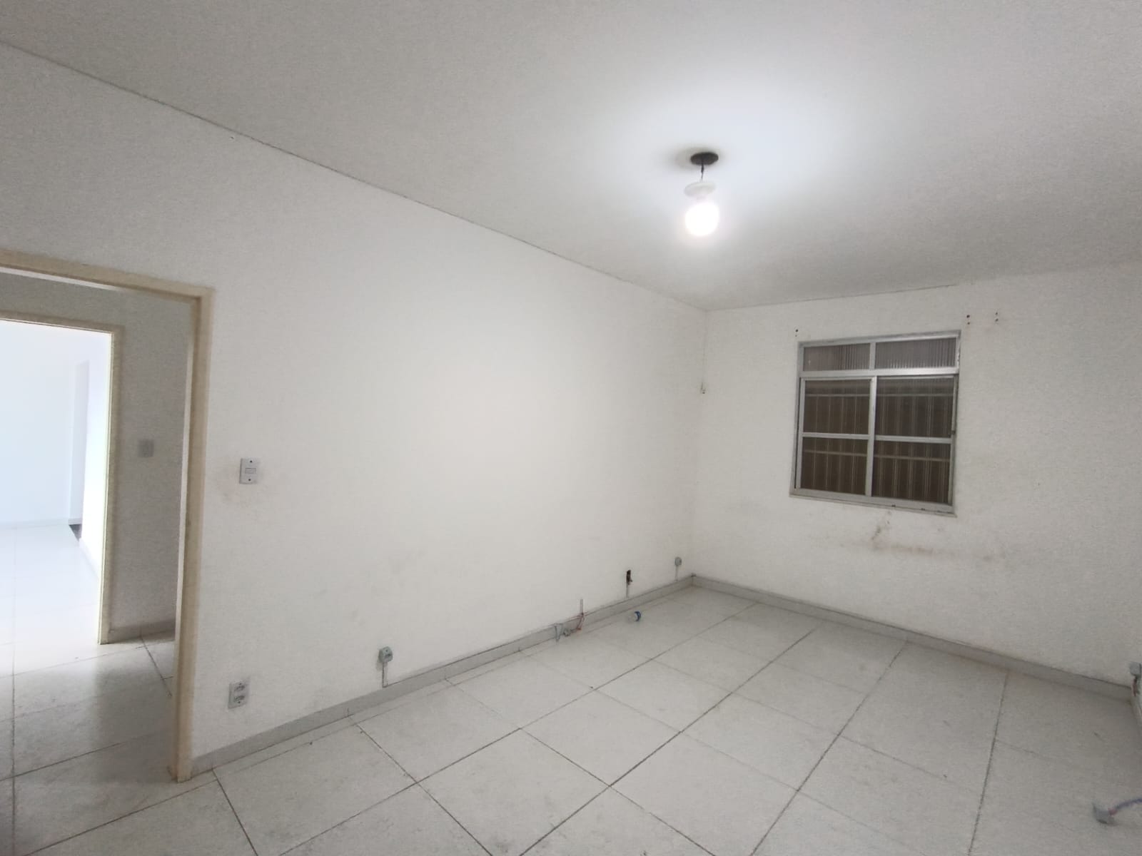 Casa comercial para alugar no B. Recreio em ótima localização, 3 quartos sendo 1 suite, 2 salas com bastante espaço. - foto 11