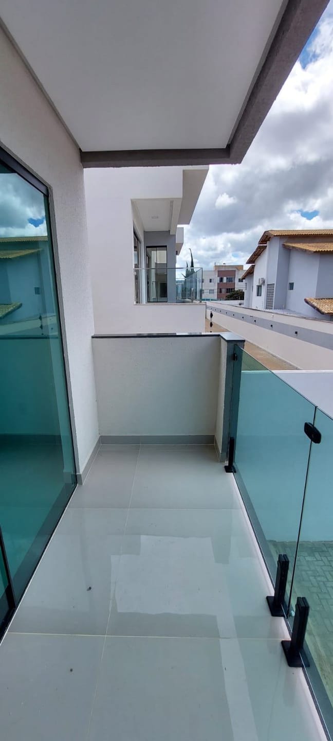 Casa duplex solta de 3 quartos sendo 1 suíte com closet e varanda, garagem coberta à venda, Boa Vista, Vitória da Conquista, BA - foto 2