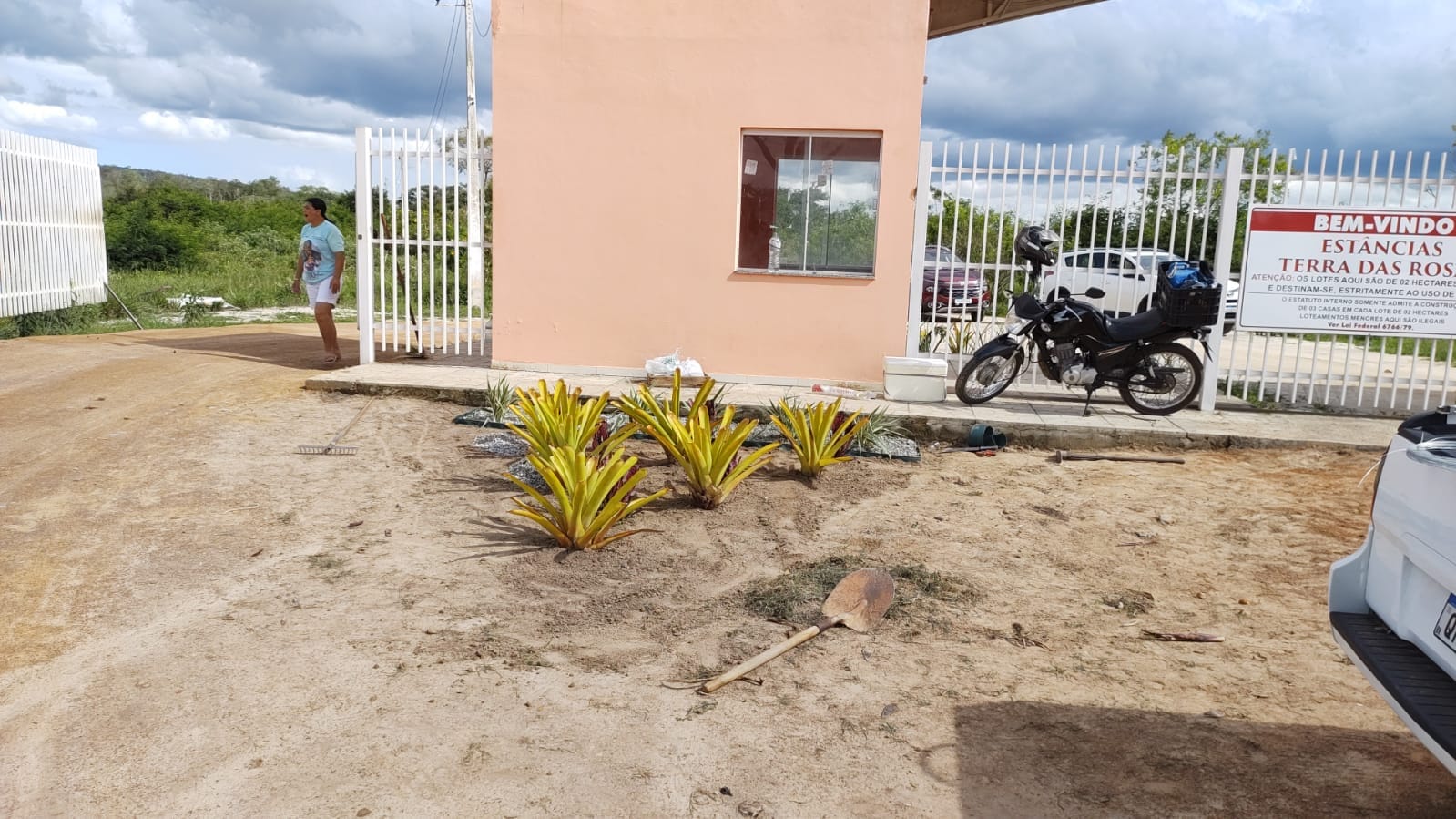 VENDO OU TROCO Sítio de 20 mil m² dentro de cond. fechado já com cerca, no Terra Estância das Rosas ao lado do Haras Residence  em Vitória da Con - foto 12
