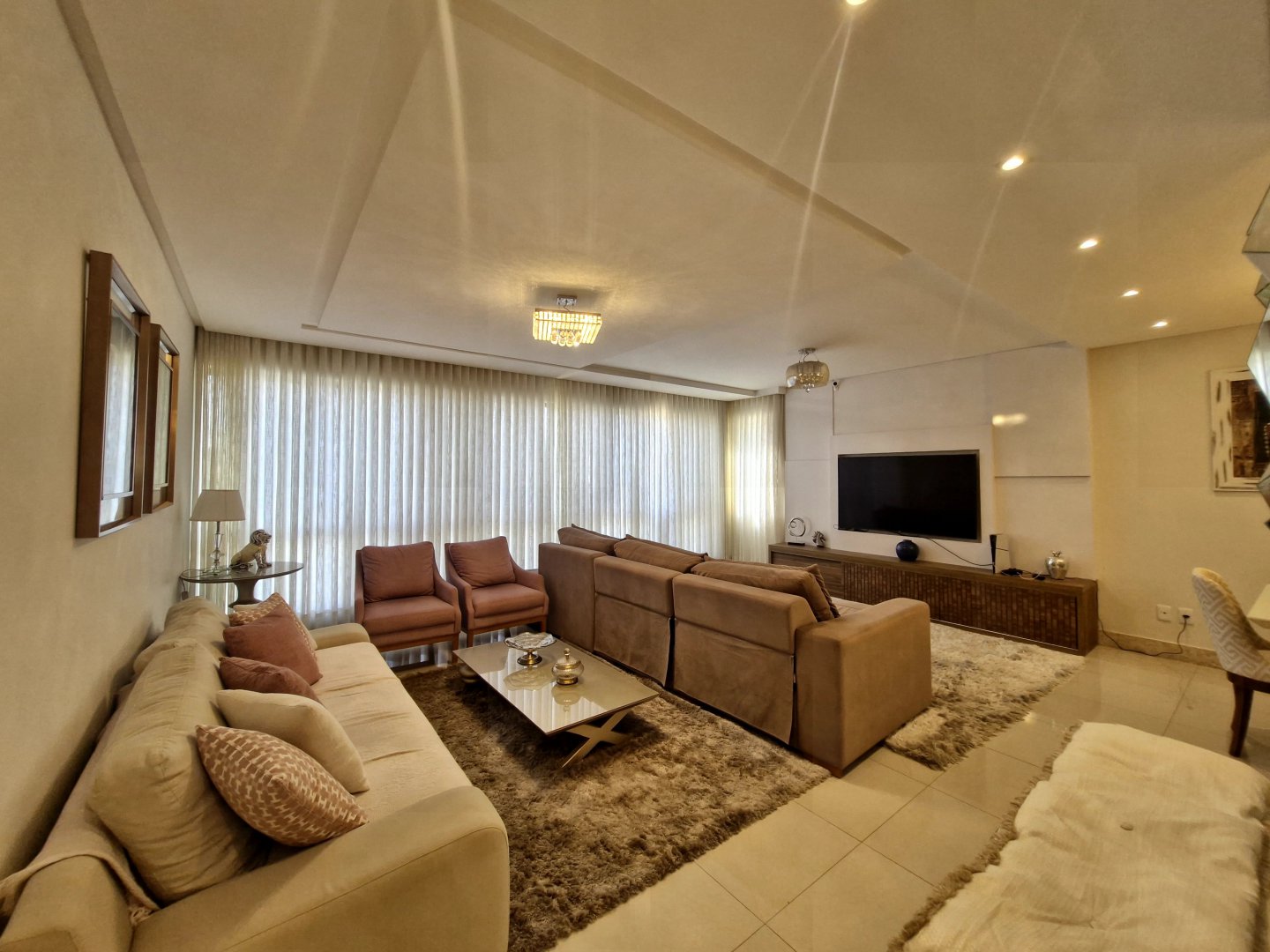 Apartamento 4 Suítes no Leonardo Da Vinci Bairro Candeias - foto 11