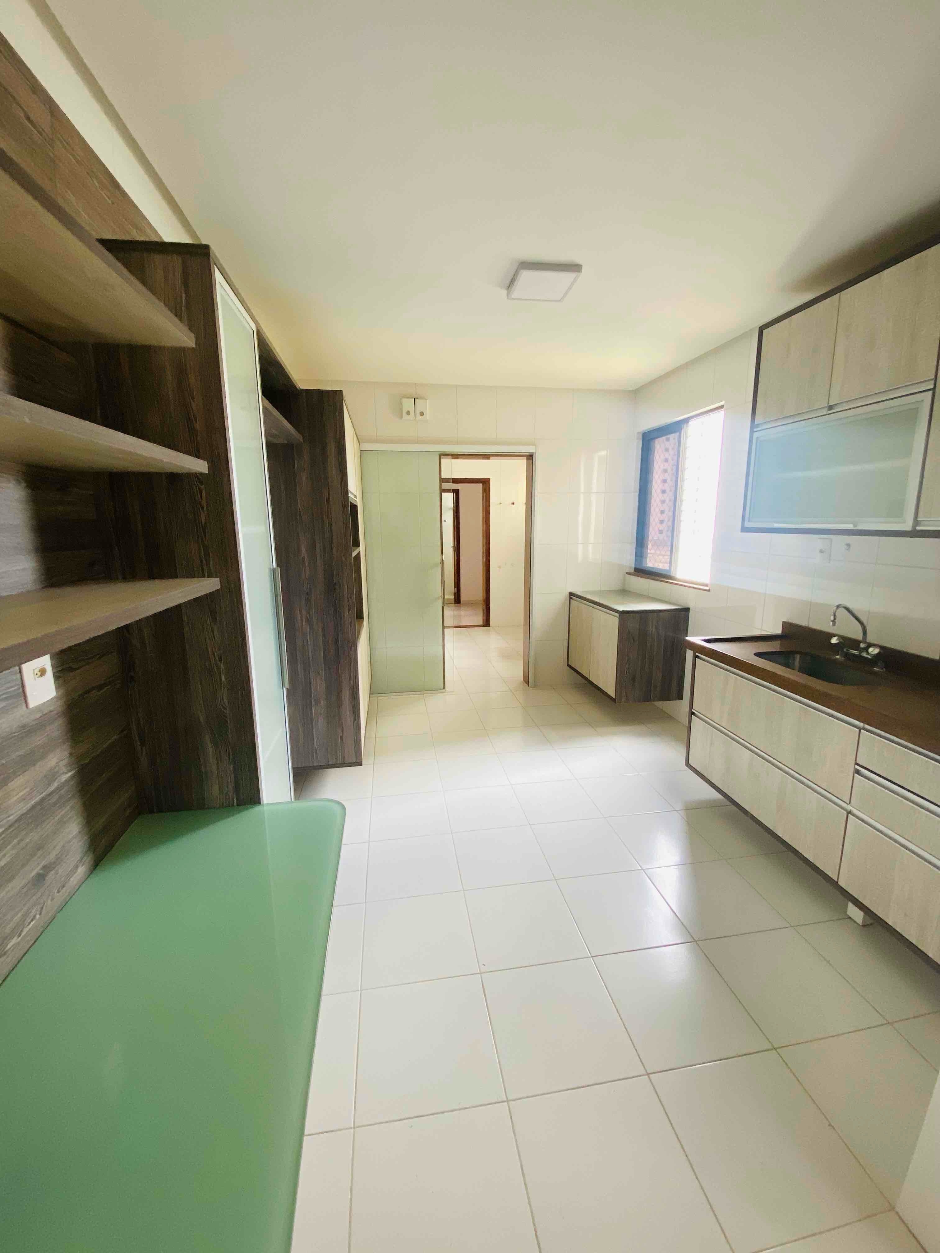Morada Imperial da Vitória, 3 suítes + dependência completa, 3 vagas de garagens no bairro Candeias ao lado do G Barbosa, Vitória da Conquista, B - foto 12